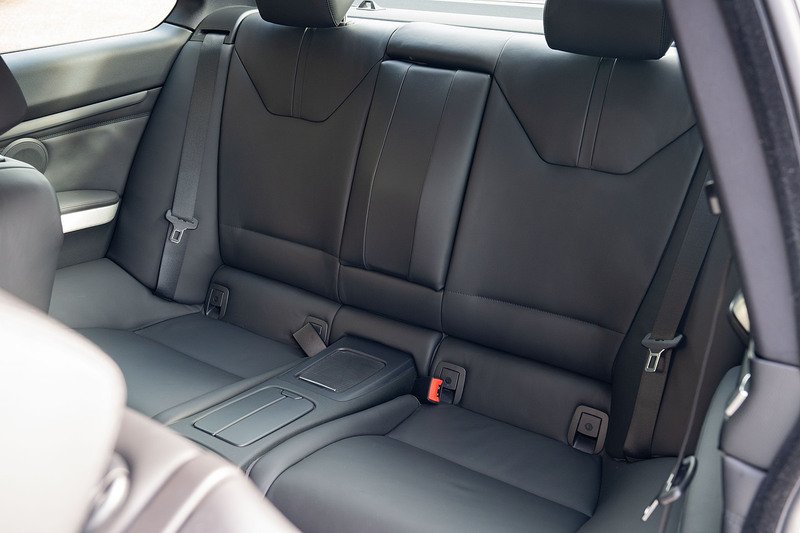 BMW M3 iV8 Competition - Large 19