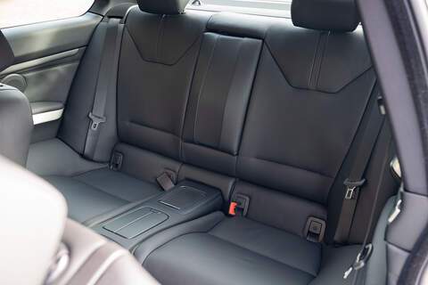 BMW M3 iV8 Competition - Large 19