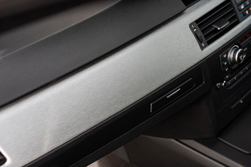 BMW M3 iV8 Competition - Large 29