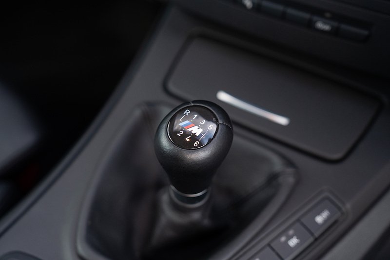 BMW M3 iV8 Competition - Large 35