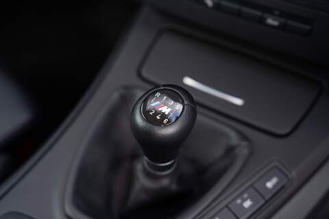 BMW M3 iV8 Competition - Large 35