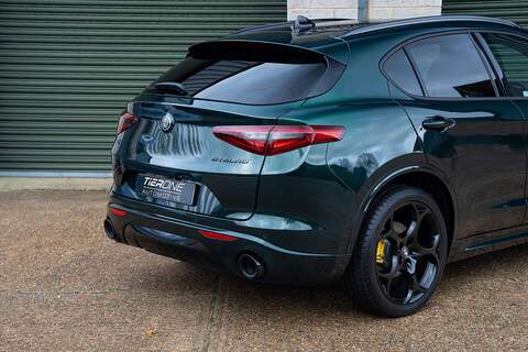 Alfa Romeo Stelvio T Veloce - Large 23