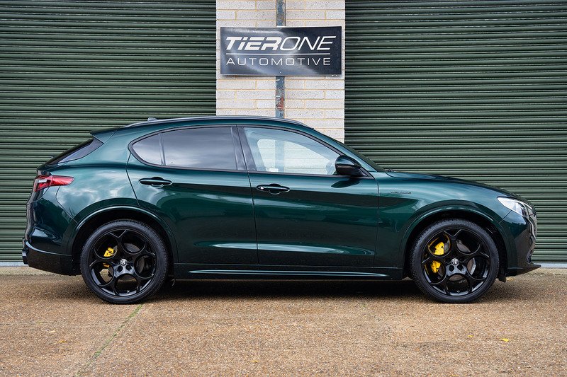 Alfa Romeo Stelvio T Veloce - Large 2