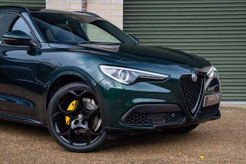 Alfa Romeo Stelvio T Veloce - Large 24