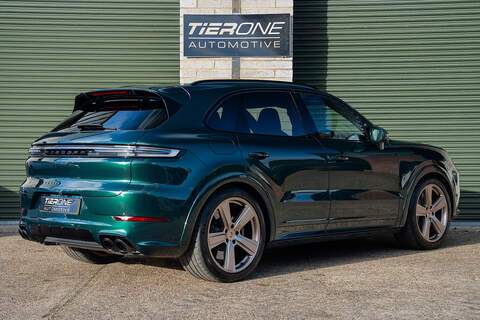 Porsche Cayenne T V8 GTS - Large 1