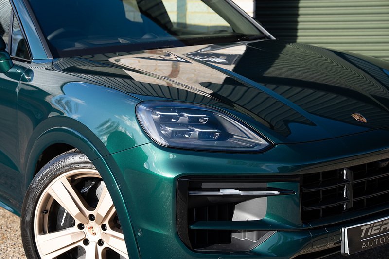 Porsche Cayenne T V8 GTS - Large 34