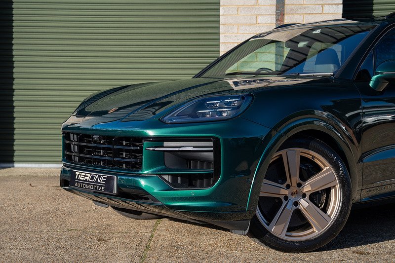 Porsche Cayenne T V8 GTS - Large 49