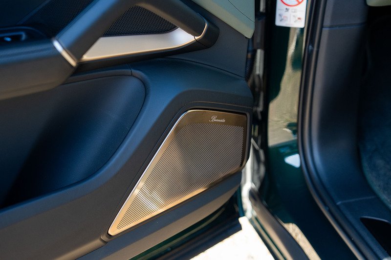 Porsche Cayenne T V8 GTS - Large 12