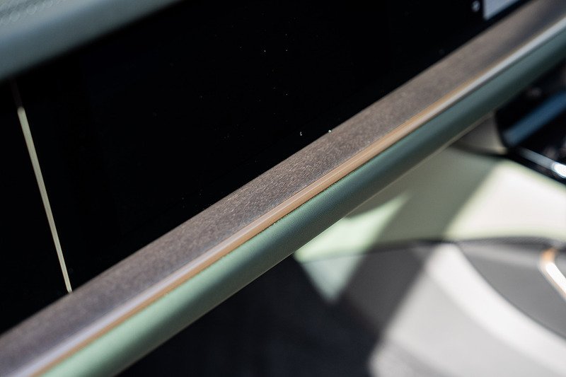 Porsche Cayenne T V8 GTS - Large 24