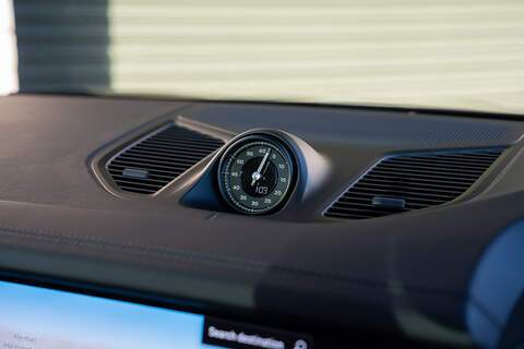 Porsche Cayenne T V8 GTS - Large 20