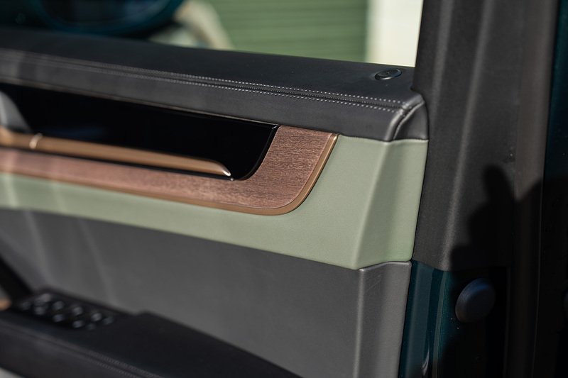 Porsche Cayenne T V8 GTS - Large 28