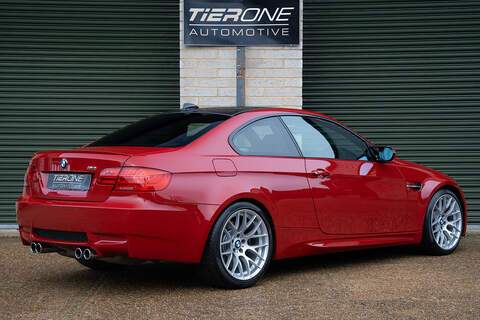 BMW M3 iV8 - Large 1