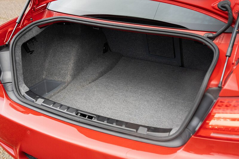 BMW M3 iV8 - Large 25