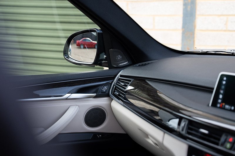 BMW X5 40d M Sport - Large 36