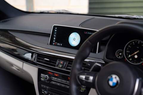 BMW X5 40d M Sport - Large 31