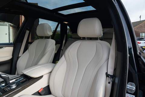 BMW X5 40d M Sport - Large 11