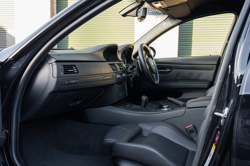 BMW M3 iV8 - Large 3