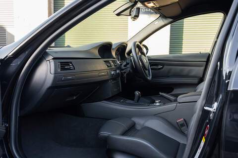 BMW M3 iV8 - Large 3