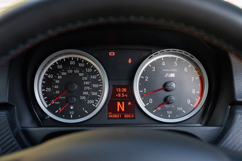 BMW M3 iV8 - Large 17