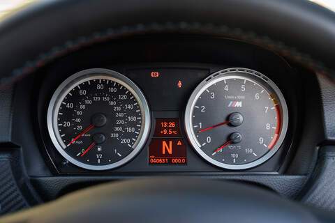 BMW M3 iV8 - Large 17