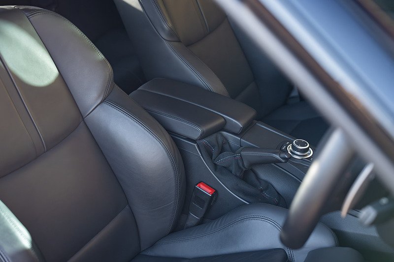 BMW M3 iV8 - Large 16