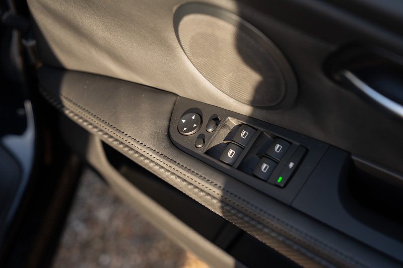 BMW M3 iV8 - Large 33