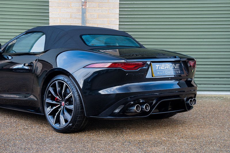 Jaguar F-Type V8 R - Large 38