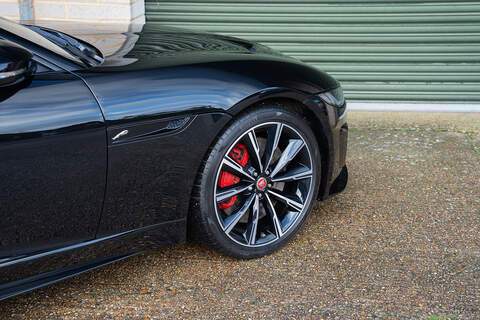 Jaguar F-Type V8 R - Large 41