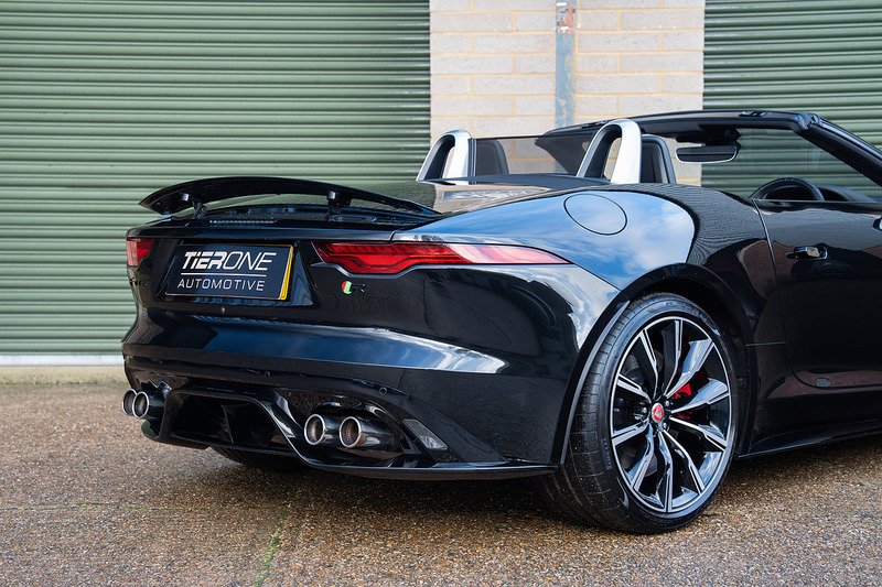 Jaguar F-Type V8 R - Large 35