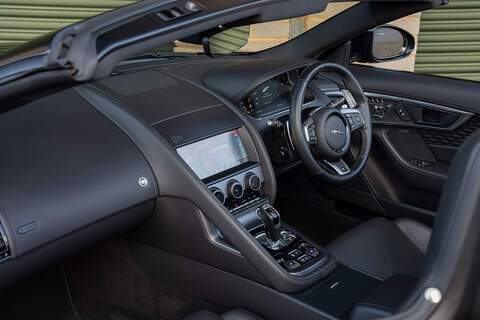 Jaguar F-Type V8 R - Large 4