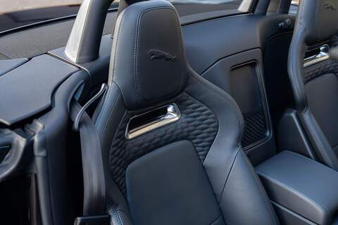 Jaguar F-Type V8 R - Large 28