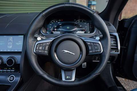 Jaguar F-Type V8 R - Large 11