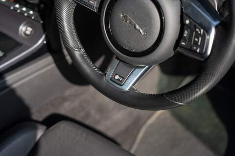 Jaguar F-Type V8 R - Large 29