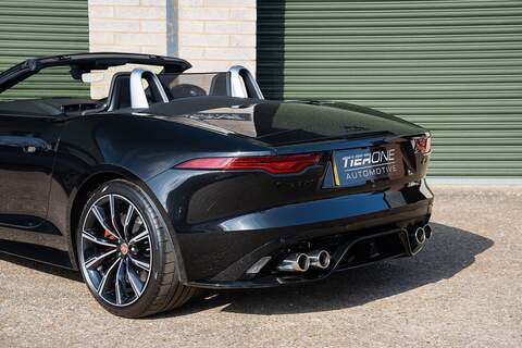 Jaguar F-Type V8 R - Large 33