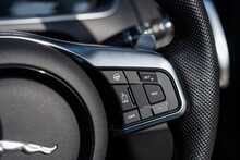 Jaguar F-Type V8 R - U810