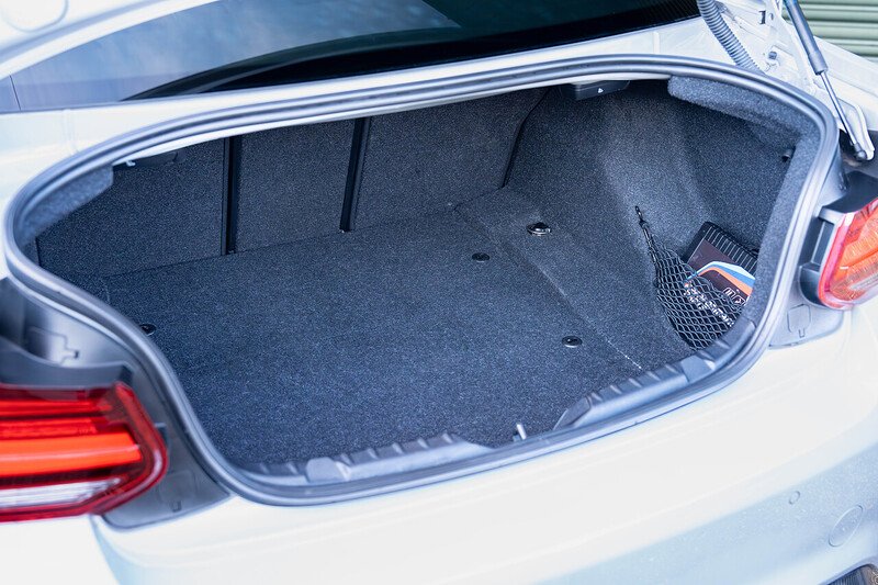 BMW M2 BiTurbo Competition - Large 54