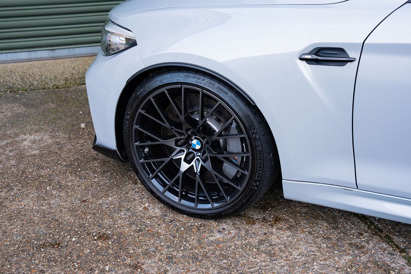 BMW M2 BiTurbo Competition - Large 43