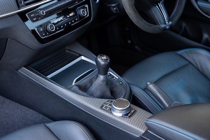 BMW M2 BiTurbo Competition - Large 52