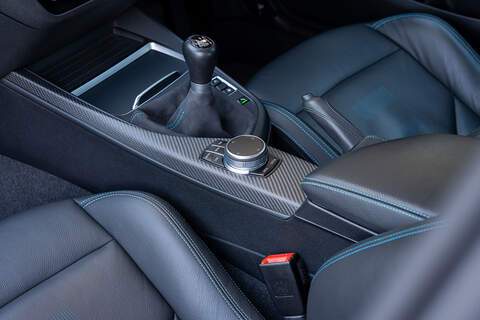 BMW M2 BiTurbo Competition - Large 29