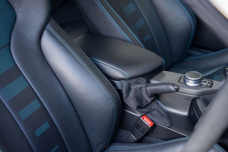 BMW M2 BiTurbo Competition - Large 31