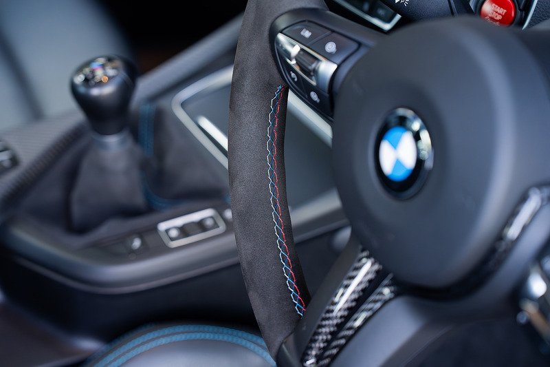 BMW M2 BiTurbo Competition - Large 16