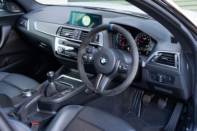 BMW M2 BiTurbo Competition - Large 27