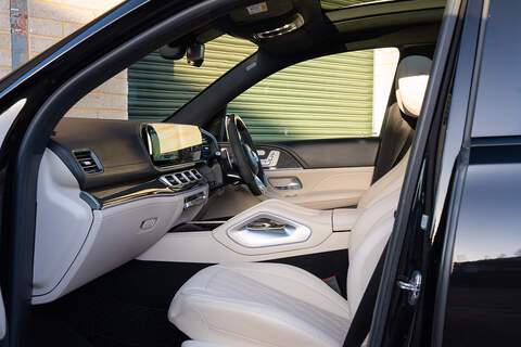 Mercedes-Benz GLS GLS63h V8 BiTurbo MHEV AMG Night Edition - Large 2