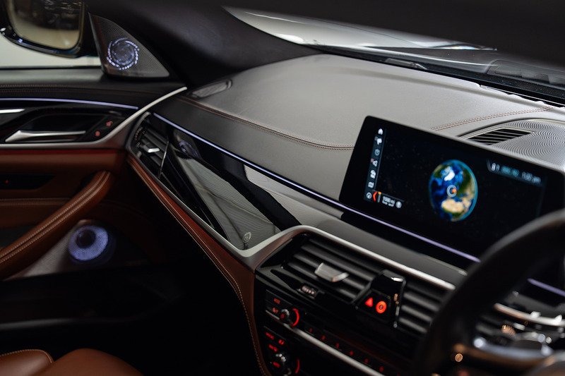 BMW Alpina D5 - Large 36