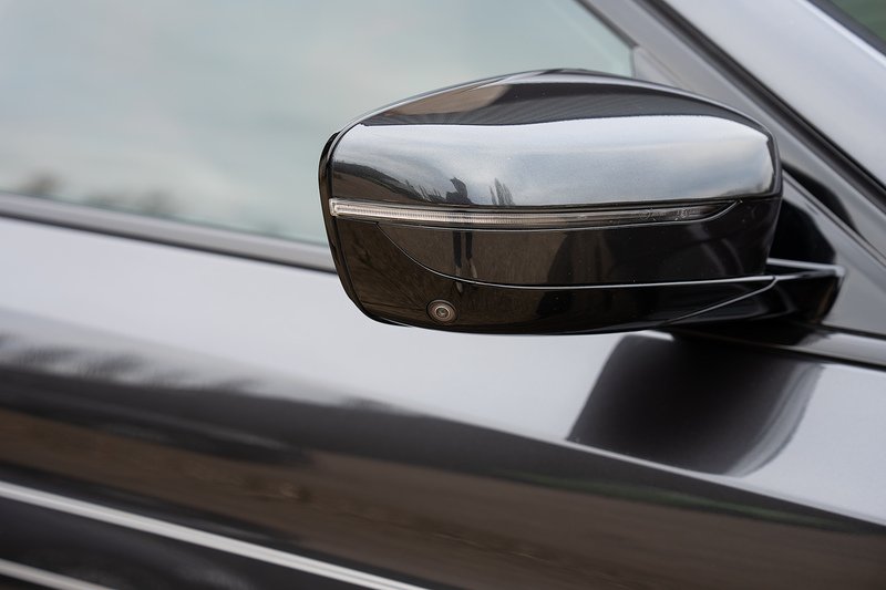 BMW Alpina D5 - Large 66