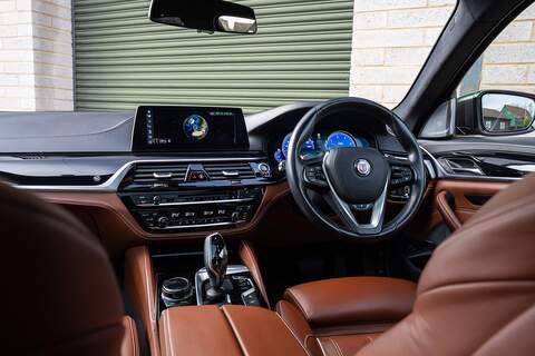 BMW Alpina D5 - Large 4