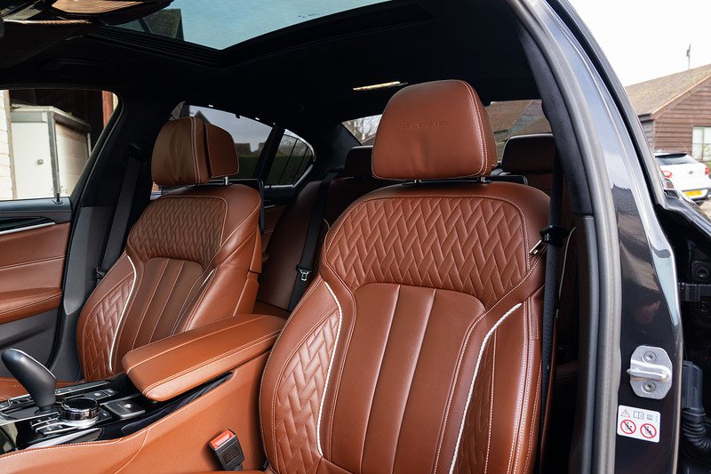 BMW Alpina D5 - Large 11