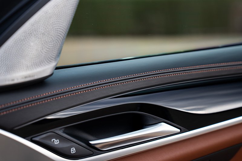 BMW Alpina D5 - Large 24