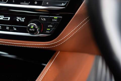 BMW Alpina D5 - Large 49