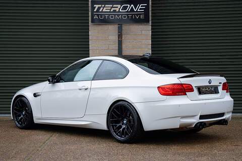 BMW M3 iV8 Competition - Large 8